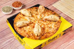 Chicken Momo Pizza