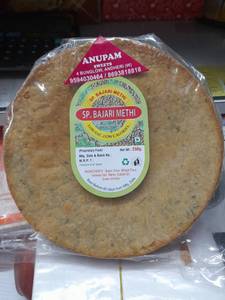 Sp. Bajri Methi Khakhra (250 Gms)