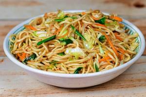 Chicken Schezwan Noodles