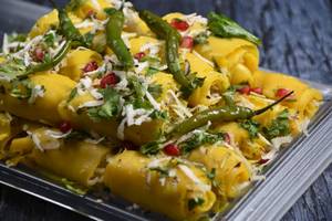 Khandvi Dhokla
