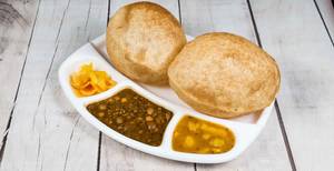 Puri Chana ( 2 Pcs )