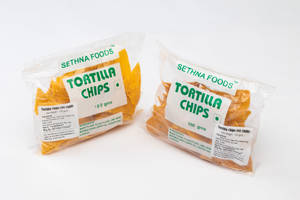 Tortilla Chips Plain (no Chilli) [2 Packets, 200 Grams]