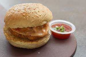 Aloo Tikki Burger
