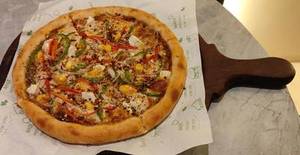 The Mexican Pizza