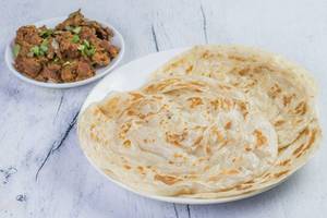 Kerala Paratha [3 Pcs] With Chicken Curry