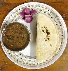 Black Masoor Dal With Roti (2 Roti)