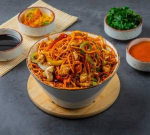 Chicken Schezwan Noodles
