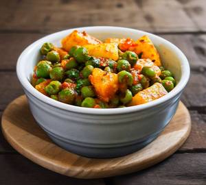 Matar Aloo Dry