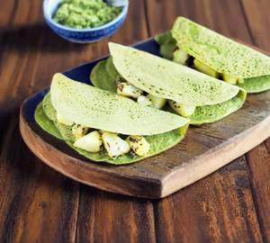 Aloo Palak Dosa