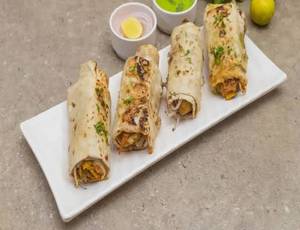 Masala Chaap Rumali Roll