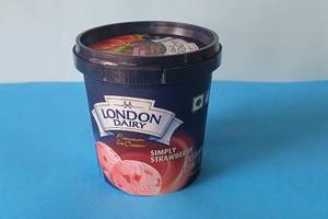 Simple Strawberry Cup Ice Cream [Serves 1]