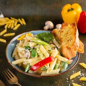 Alfredo Veg Pasta