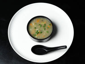 Veg sweet corn soup                                                      