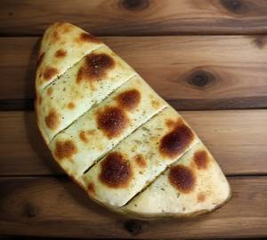 Stuffed garlic bread