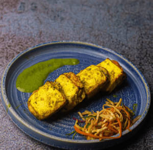 Paneer Lasooni Tikka