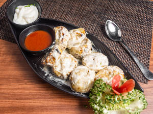 Veg Afghani Momos