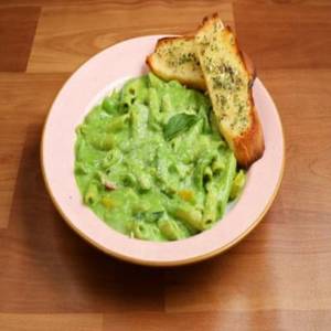 Veg Creamy Pesto Pasta