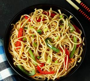 Chi Hakka Noodles