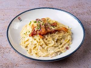 House Spaghetti Carbonara