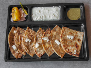 Paneer Paratha 