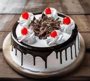 Eggless Black Forest Half Kg