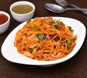 Schezwan Chicken Noodles