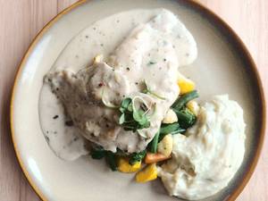 Garlic Chicken In White Sauce