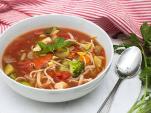 Noodles Soup Veg