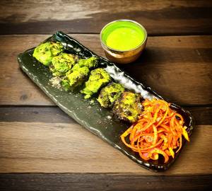 Hariyali Chicken Tikka
