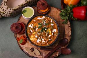 Tawa Paneer With 4 Rumali Roti