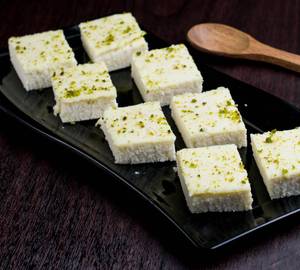 Cream Sandwich Sandesh