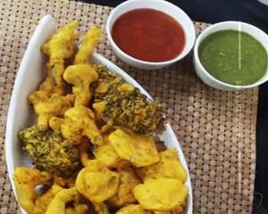 Veg. Pakoda