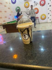 Caramel cold coffee