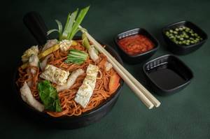 Chicken Szechwan Noodles