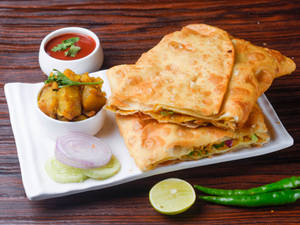 Veg Mughlai Paratha