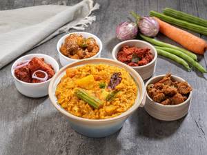 Home Style Sambar Rice + Choice Of Chicken Starter
