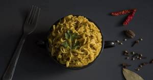 Veg Maggi [300ml Pack]