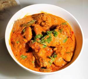 Chicken butter masala [half]