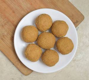 Boondi Ladoo