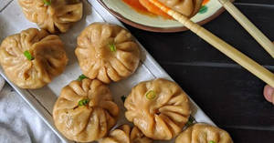 Non-veg Wheat Momos (8pcs)
