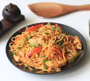 Chicken Chilli Garlic Noodles