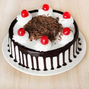 Eggless Black Forest Cake (500 Gms)