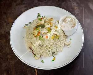 Kaju Pulao 