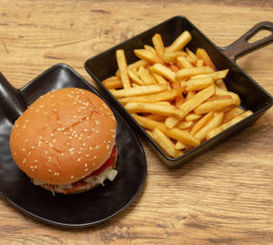 Veg Burger With Fries