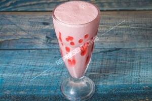 Black Current Falooda