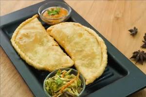 Veg Cheese Falay (2 Pcs)