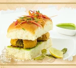 Masala Vada Pav 