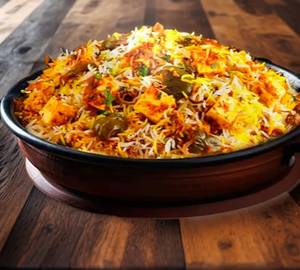 Paneer Tikka Biryani With Raita