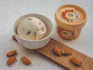 Roasted Almond Ice Cream 100ml