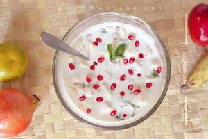 Mixed fruit raita